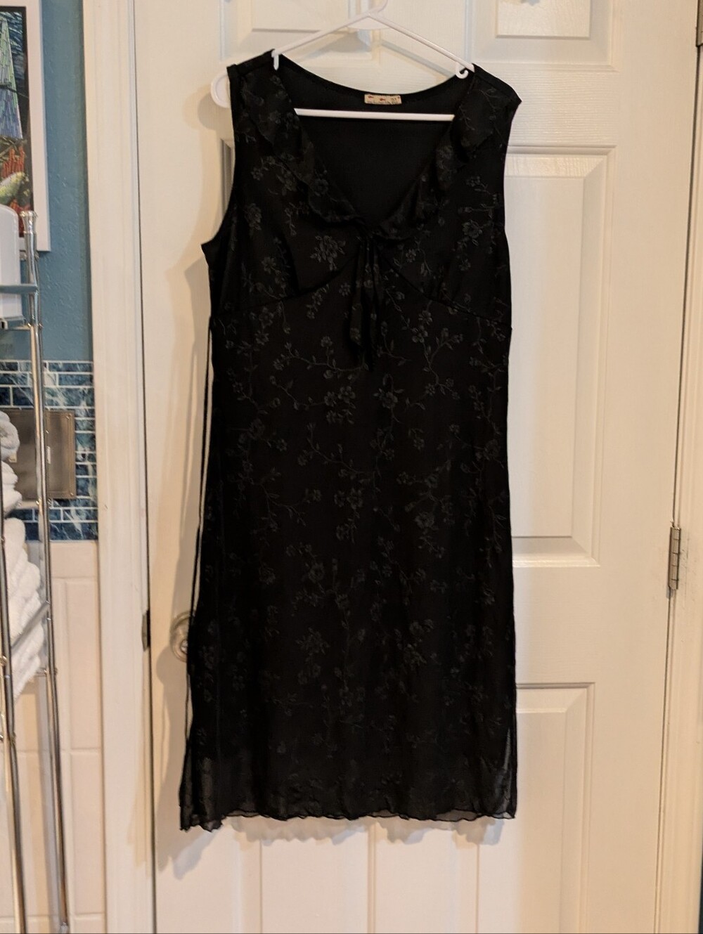 Black Sleeveless Floral Slip Dress